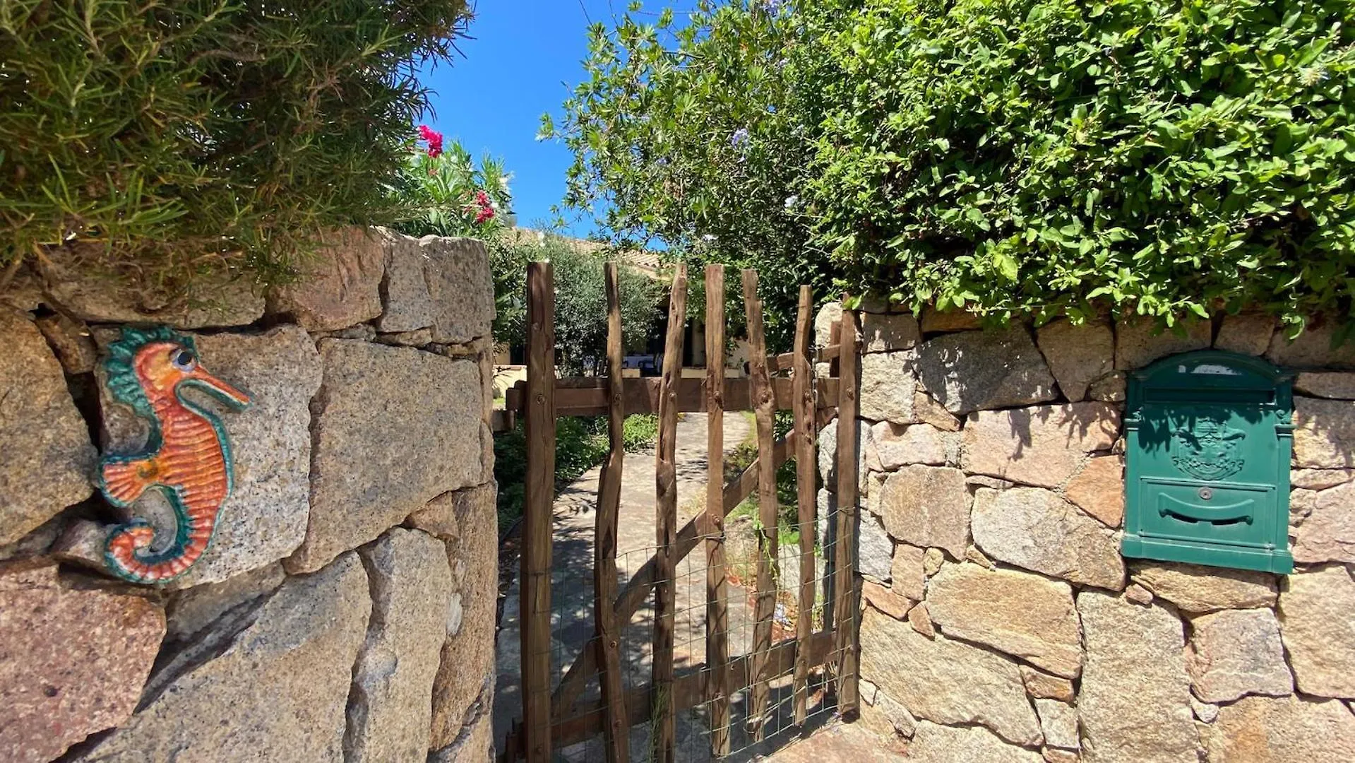 Villa La Bonaccia لا ماداّلينا